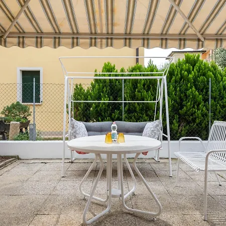 Apartament Jolly Venezia - *